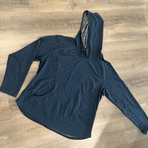 BSP Women’s Navy Blue Hooded Top with front pockets, Size XL